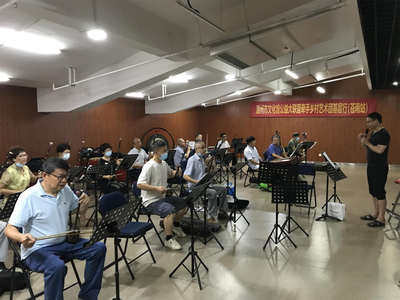 溫州市公益大聯盟牽手鄉村藝術團基層行走進蒼南